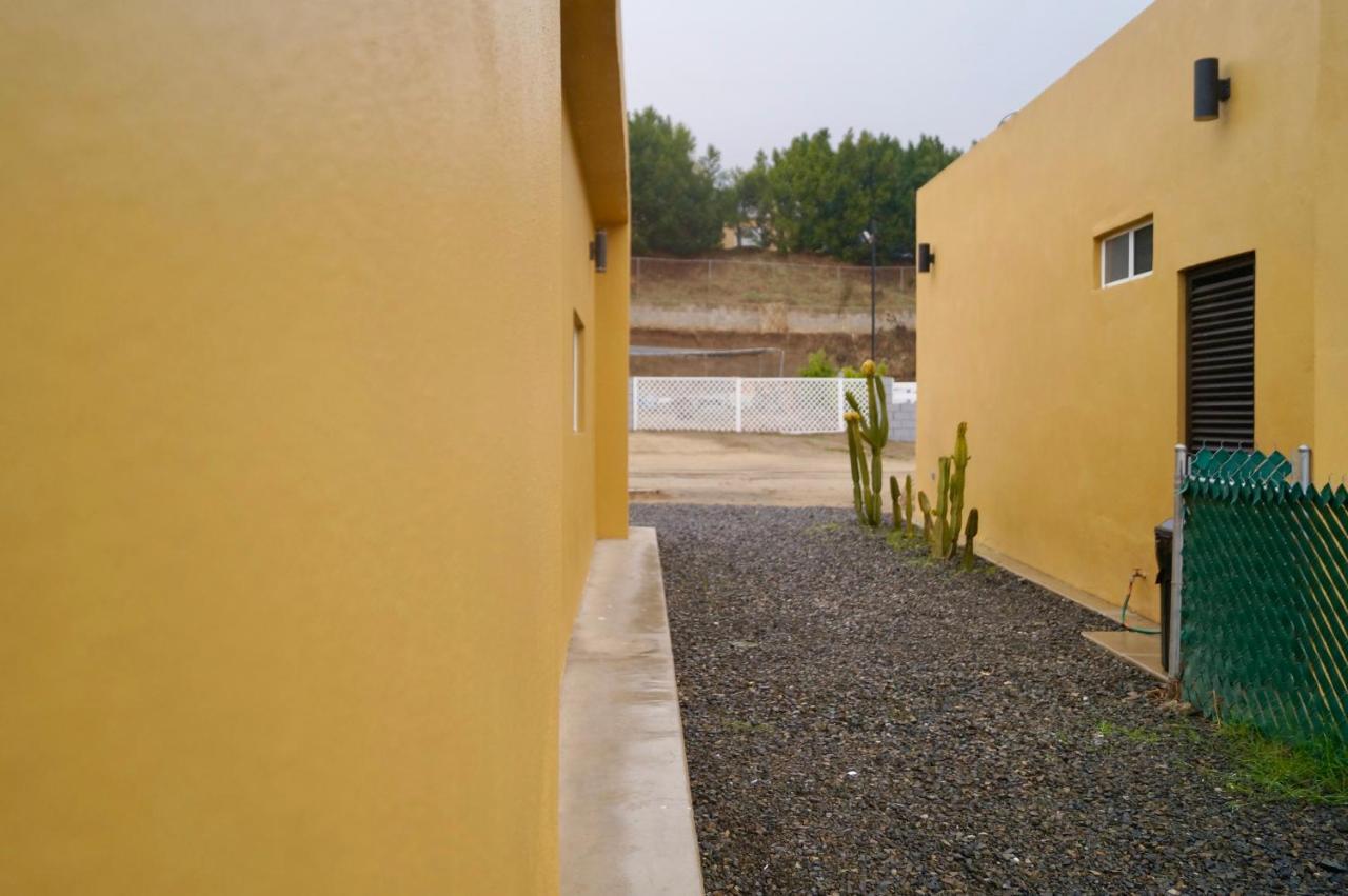 Cozy, Quiet & Pet Friendly Gated Patio Studio Ensenada Dış mekan fotoğraf