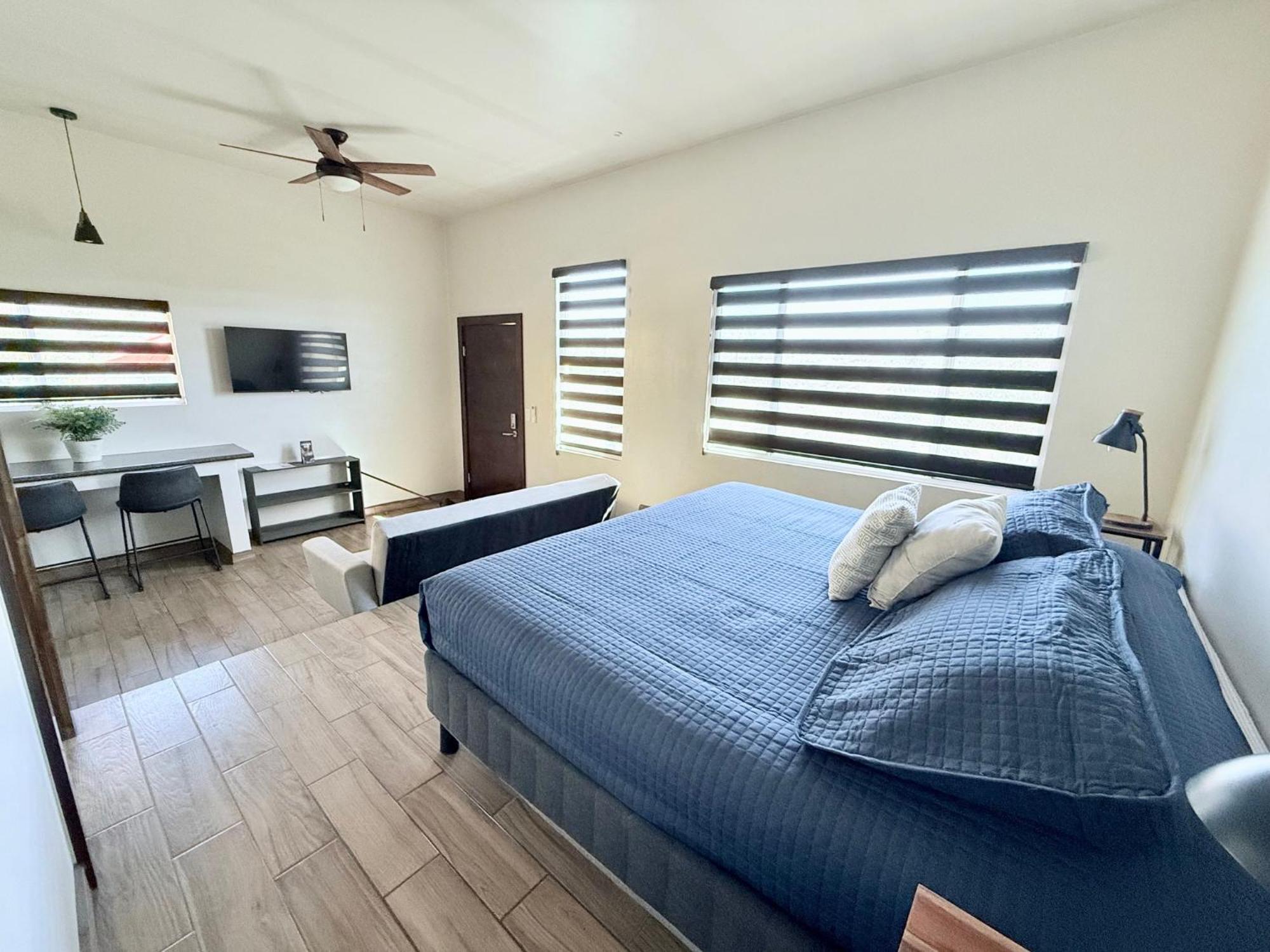 Cozy, Quiet & Pet Friendly Gated Patio Studio Ensenada Dış mekan fotoğraf